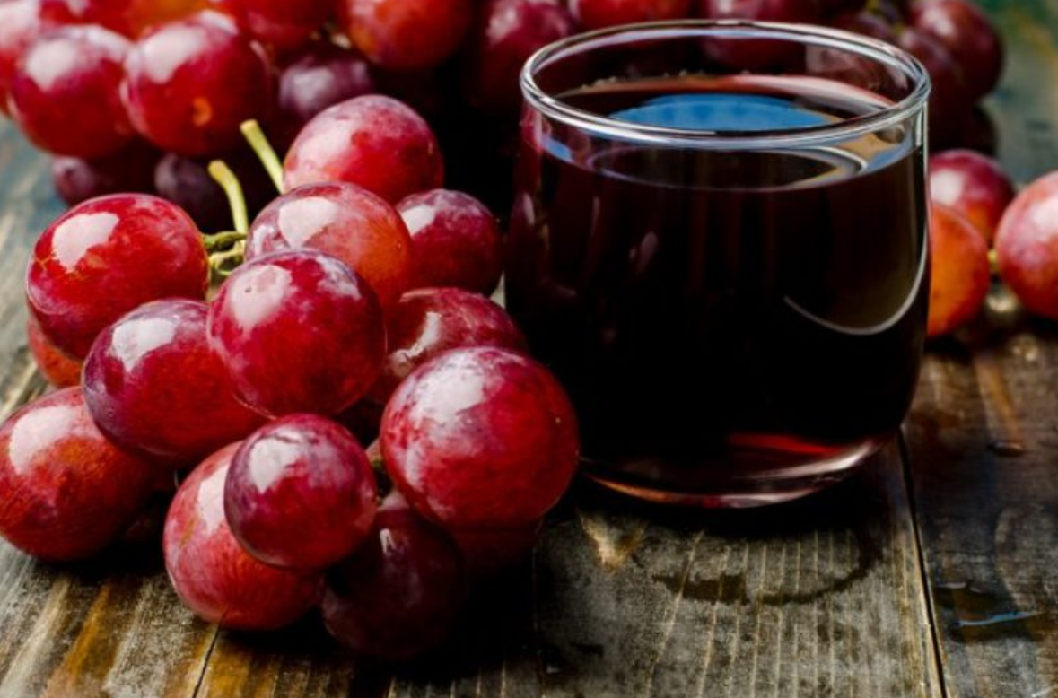 Benefits of Organic Grape Juice